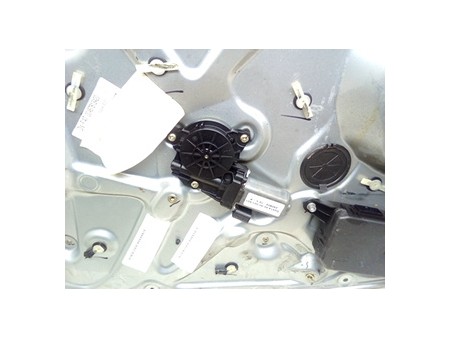 MOTORINO ALZACRISTALLO PORTA ANT. DX. FIAT STILO (2V) (11/03-06/09) 843A1000 46831641