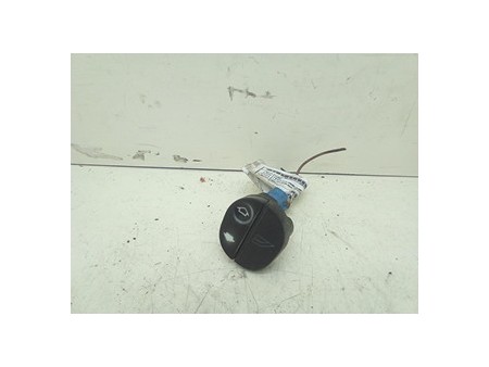 INTERRUTTORE ALZACRISTALLI PORTA ANT. DX. FORD FIESTA (DX) (09/95-08/99) DHA 1107243