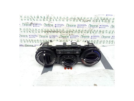 BLOCCO COMANDO CLIMATIZZAZIONE PEUGEOT 208 (01/12-11/15) ZM01 9672248680