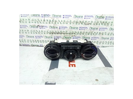 BLOCCO COMANDO CLIMATIZZAZIONE PEUGEOT 208 (01/12-11/15) ZM01 9672248680