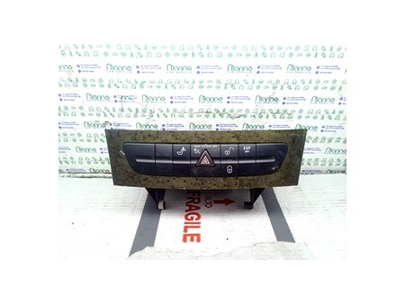 BLOCCO COMANDI MULTIFUNZIONE CONSOLLE CENTRALE MERCEDES-BENZ CLS (C219) (09/04-) 642920 NB8939013044001