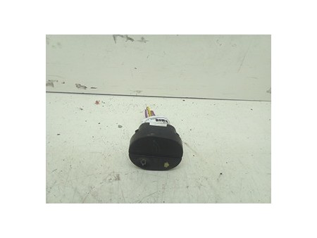 INTERRUTTORE ALZACRISTALLI PORTA ANT. DX. FORD KA (CCQ) (11/96-10/08) A9A 1107243