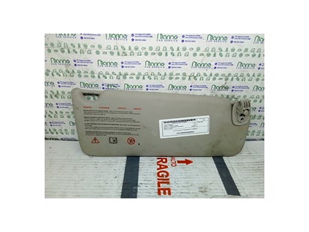 ALETTA PARASOLE PARABREZZA DX. RENAULT TWINGO 2A SERIE (06/07-02/12) D7FA8 8200809473