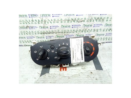 BLOCCO COMANDO CLIMATIZZAZIONE RENAULT TWINGO 2A SERIE (06/07-02/12) D7FA8 7701067953