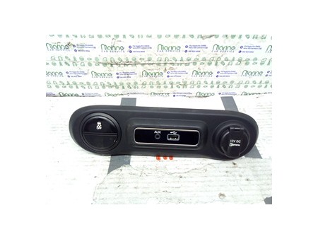 BLOCCO COMANDI MULTIFUNZIONE CONSOLLE CENTRALE FIAT 500L (73) (07/12-) 199B6000 NB8939006094001