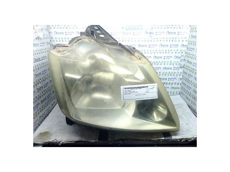 PROIETTORE DX. RENAULT MODUS 1A SERIE (09/04-01/08) D4FD7 7701058175