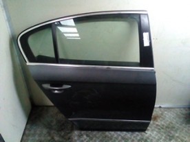 PORTA POST. DX. VOLKSWAGEN PASSAT (3C) (02/05-12/10) BKP 3C5833056H