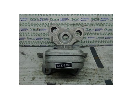 SUPPORTO ANT. MOTORE ALFA ROMEO GIULIETTA (5Y) (08/13-12/16) 940A3000 NB7435001047007