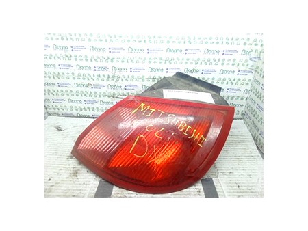 FANALE POST. DX. MITSUBISHI COLT 5A SERIE (02/94-01/97) 4G13 MB907244