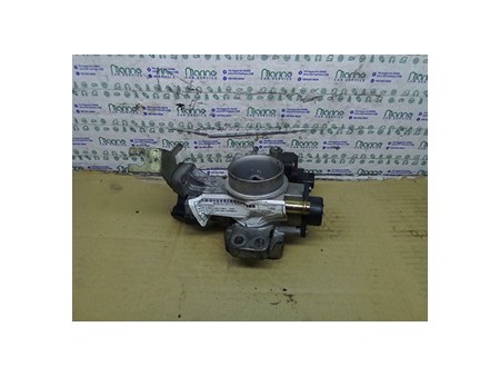 CORPO FARFALLATO TOYOTA YARIS (10/01-11/05)     (FRP) 1SZFE 222100J010
