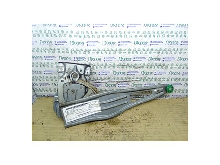 ALZACRISTALLO PORTA POST. DX. TOYOTA YARIS (11/05-02/12) 1NDTV 698300D120