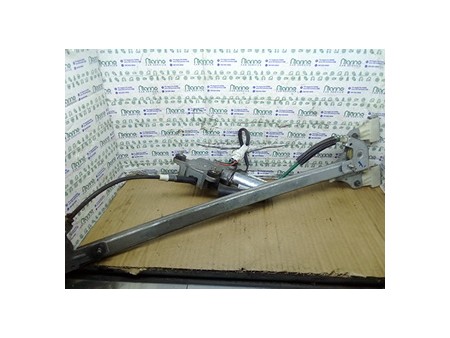 ALZACRISTALLO PORTA ANT. DX. OPEL AGILA (H00) (08/03-01/08) Z13DT 9206363