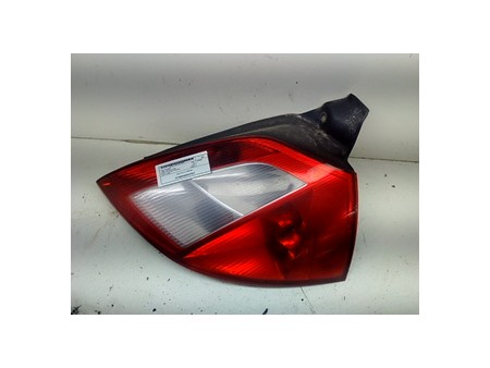 PROIETTORE SX. RENAULT MEGANE 2A SERIE (09/02-02/06) F9QB8 260604235R