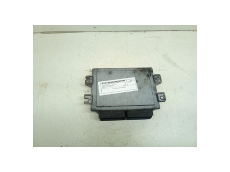 CENTRALINA INIEZIONE RENAULT CLIO 2A SERIE (05/01-11/10)  8200326395