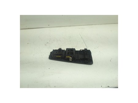 BLOCCO COMANDI ALZACRISTALLI E RETROVISORI EST. FIAT BRAVO (3L) (01/07-03/10) 198A3000 735441807