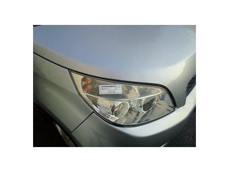 PROIETTORE DX. DAIHATSU TERIOS 2A SERIE (04/06-06/13) K3 81110B4050