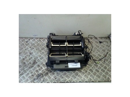 RADIATORE RISCALDAMENTO SUPPLEMENTAR MERCEDES-BENZ CLASSE C (W/S205) (12/13-)  A2058300261